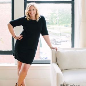 Capsule wardrobe must have: perfect black A-line with pockets